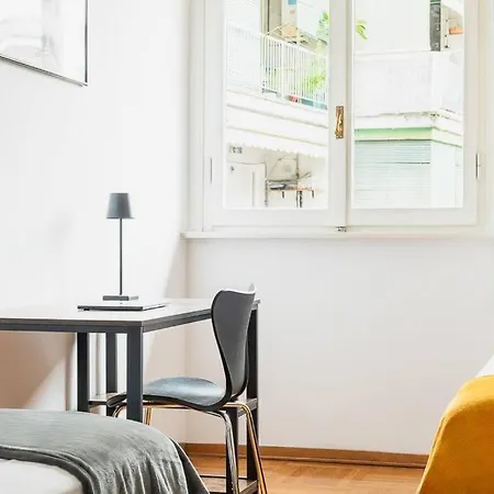 3 Bedroom Beautiful View Near Center