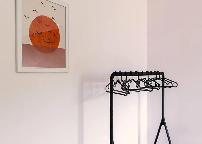 3 Bedroom Beautiful View Near Center * كومو