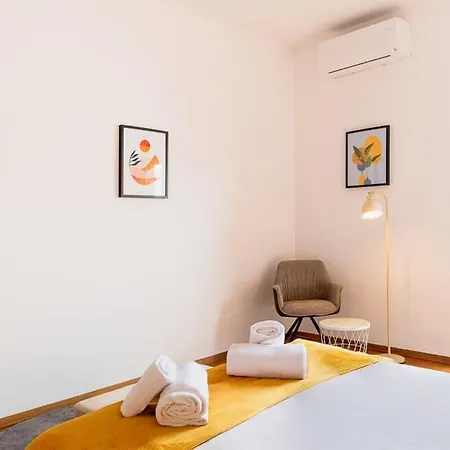 Διαμέρισμα 3 Bedroom Beautiful View Near Center *